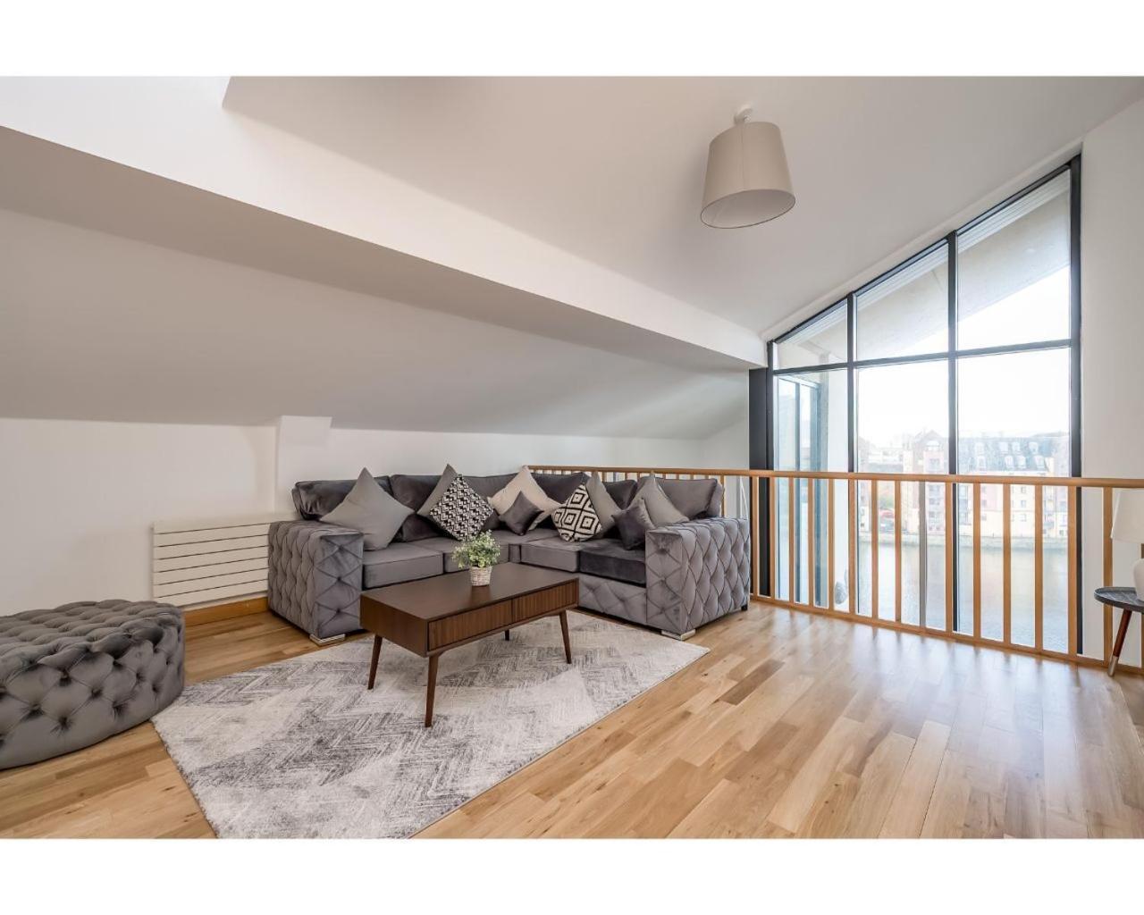 Central Belfast Apartments Pottinger'S Quay Экстерьер фото